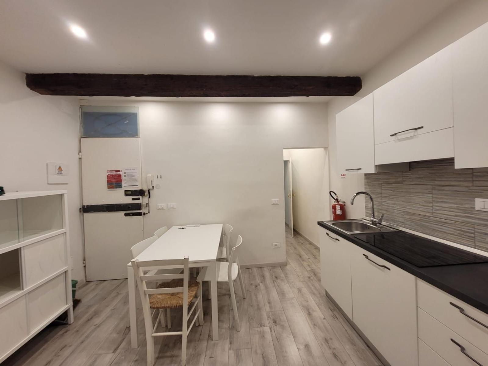 Spacious & Trendy 2br * Florencia